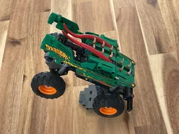 Stand for Monster Jam Dragon