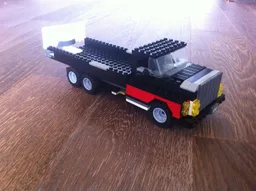 Heavy Duty Flatbed Truck