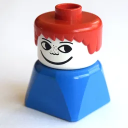 Duplo 2 x 2 x 2 Figure Brick Early, Short Spiky Hair Red, Nose Freckles Print / Blue