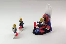 6834 Dwarf King's Throne