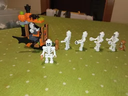 40513 - Skeleton's cookie shop