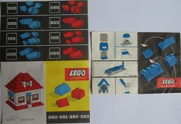 2 x 2 Sloping Roof Bricks, Blue