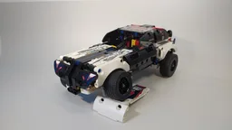 Off-road racing car (42109)