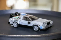 DeLorean Time Machine (Speed Champions Scale)