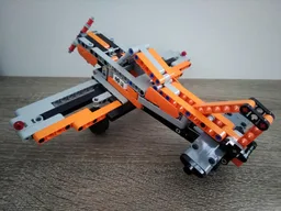 42060: Plane