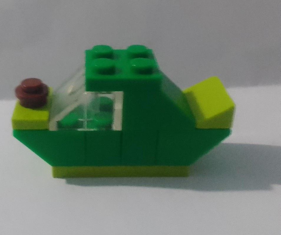 Lego Green Submarine B