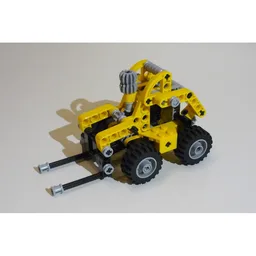8270 Mini Forklift