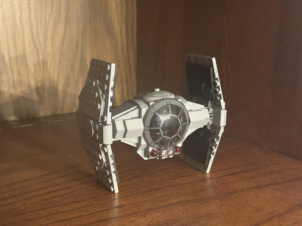 Lego Inquisitor Starfighter (TIE Adv...v1) (TT)