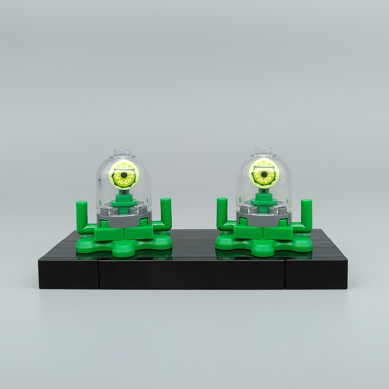 Lego Alien Siblings