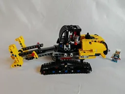 (42121) 42094 Tracked Loader