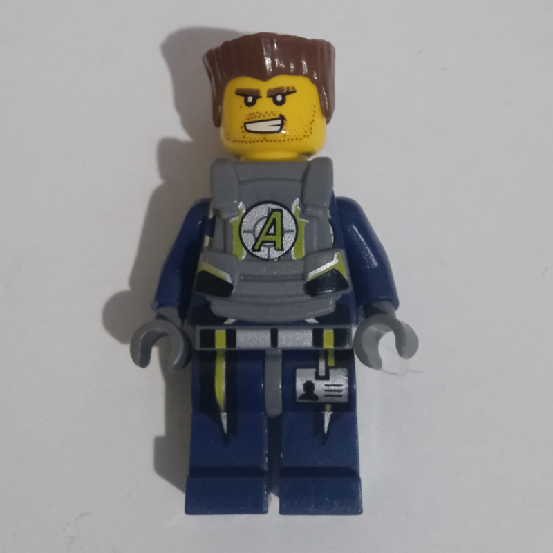 Lego Agent Charge with Armor, 3626b Head
