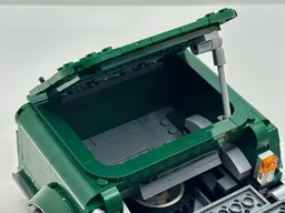 10242 Mini half trailer