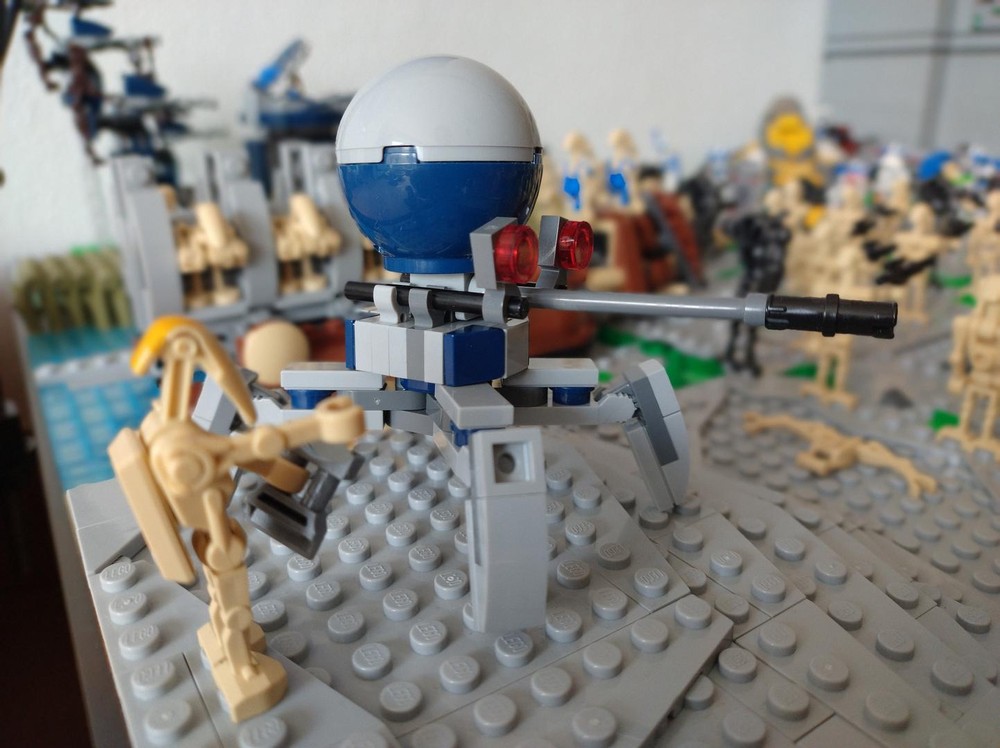 Lego Dwarf Spider Droid