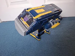 Soundwave's Cargo Shuttle