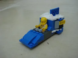 5765 minifigure spaceship