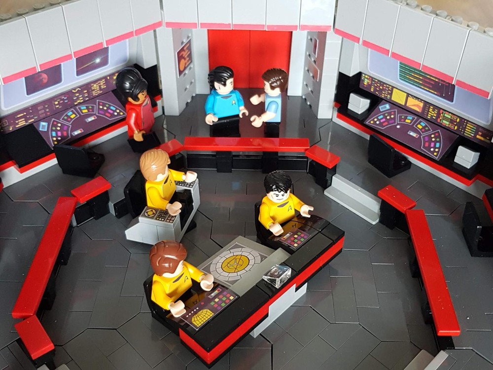 Lego Bridge of the Enterprise NCC-1701