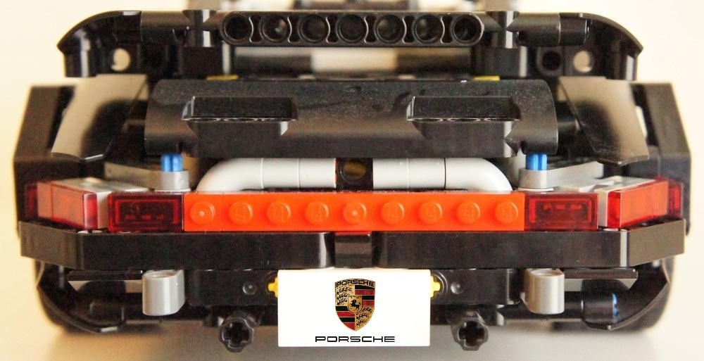 Lego 42111 Dom's Charger - Light body kit for MOC-84928 Porsche 911 Turbo