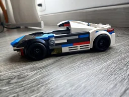 76922 BMW i8
