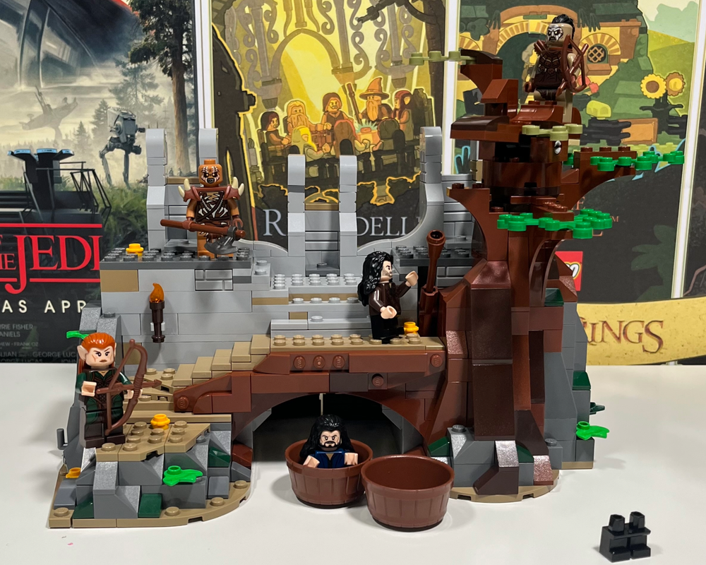 Lego Mirkwood River Gate