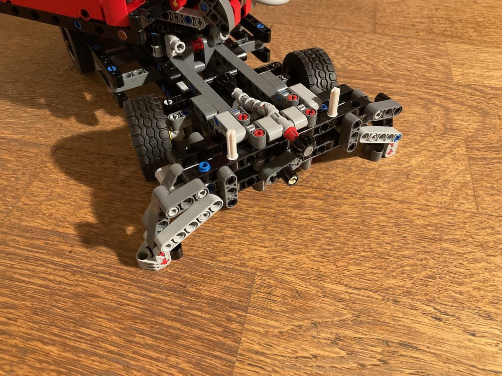 Lego Coupled Outriggers for 42144