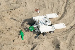 42167 Mars Rover