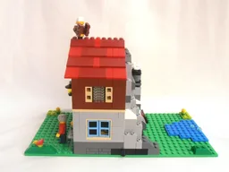 31025 Big Mountain Hut