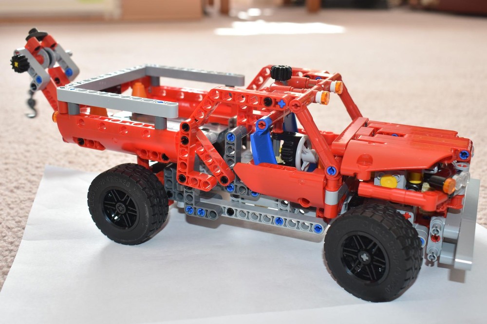 Lego 42075 z-model tow truck