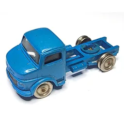 HO Scale Mercedes Truck Cab / Blue