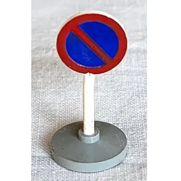Road Sign Old Round with No Parking Blue Print & Type 2 Base / White