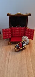 The Time Machine, Model with box