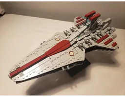 Venator Midi