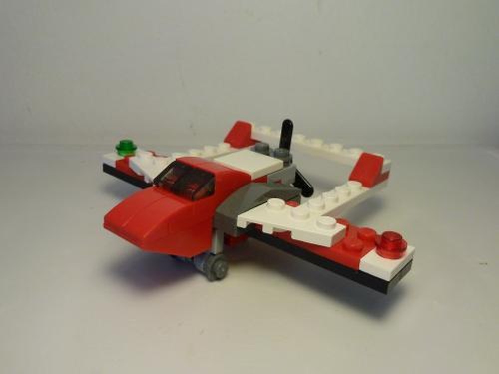 Lego 31013 Twin Boom Airplane 2