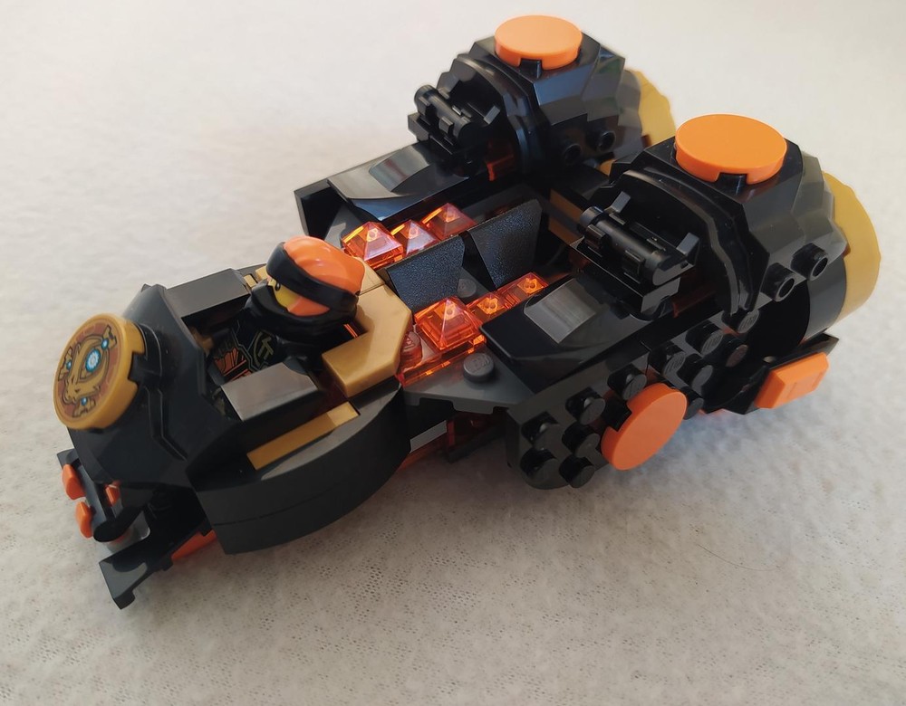Lego 71806 Cole's Armoured Speeder