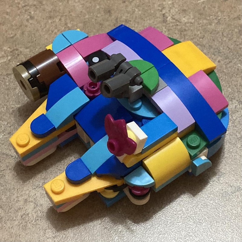 Lego Millennium Parrot