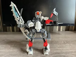 White Guardian - custom Bionicle set