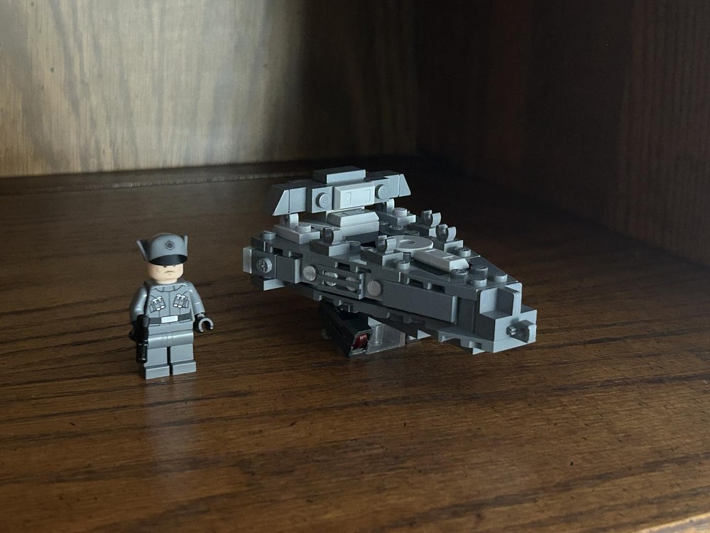 Lego First Order Dreadnought Microfighter