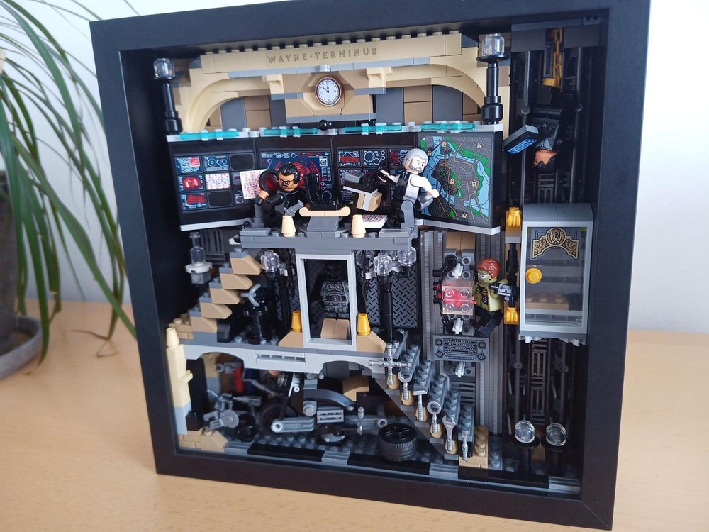 Lego IKEA Frame version of set Batcave™: The Riddler™ Face-off (76183)