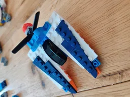 31099 - Simple hovercraft