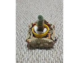 Groot flowerpot