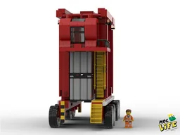 Straddle carrier shipping container