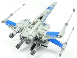 UCS Resistance T-70 X Wing