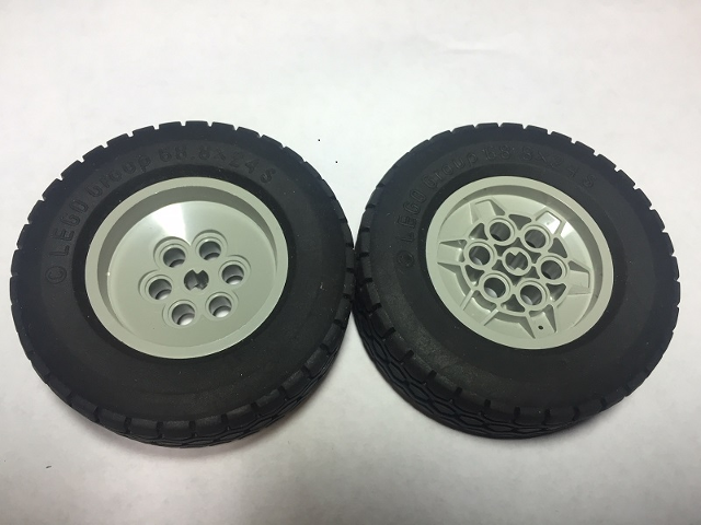 Lego Wheel 68.8 x 24 Model Team Type 2 (Notches Around Wheel Ring) with Black Tire 68.8 x 24 S (32004b / 32003)