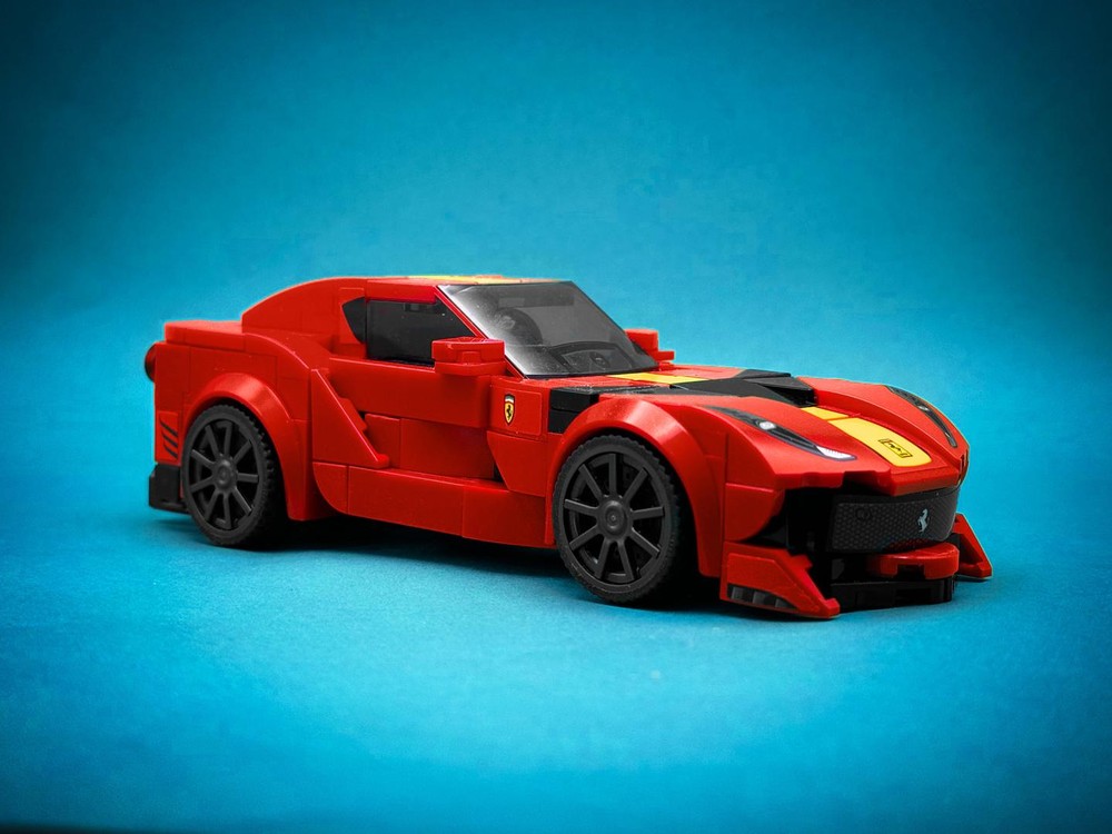 Lego Prancing Horse 812 Competizione