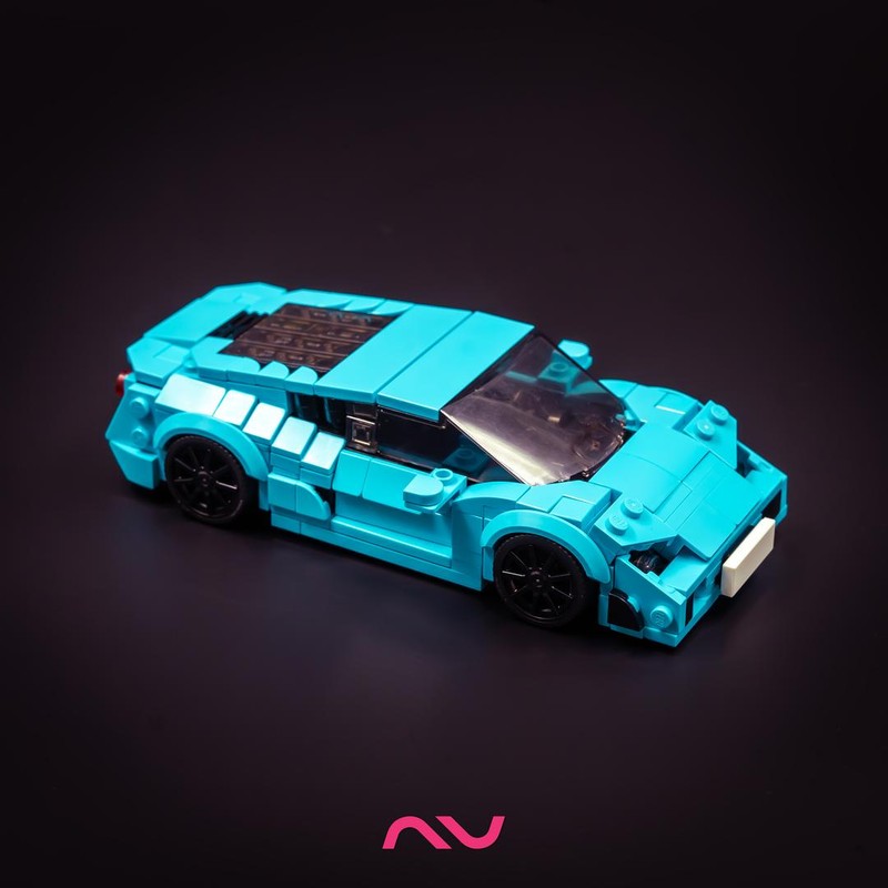 Lego Noble M600