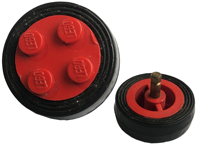 Lego Wheel with 4 Studs and Metal Axle Cam with Black Tire Smooth - Small Solid (7039 / 132old)