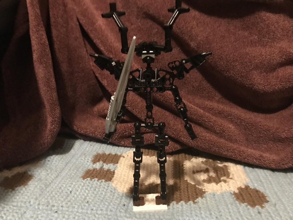 Lego the roaring knight