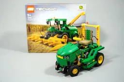 42168- Lawn tractor