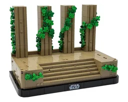 Yavin IV Rebel Base Throne Room Diorama MOC