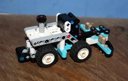 42133 alt. build: Tractor