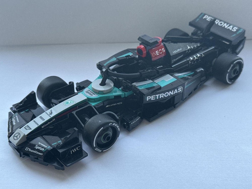 Lego 77244 Mercedes F1 W17 2026 Regulations